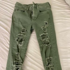 American Eagle Hi Rise Distressed Green Jeans!